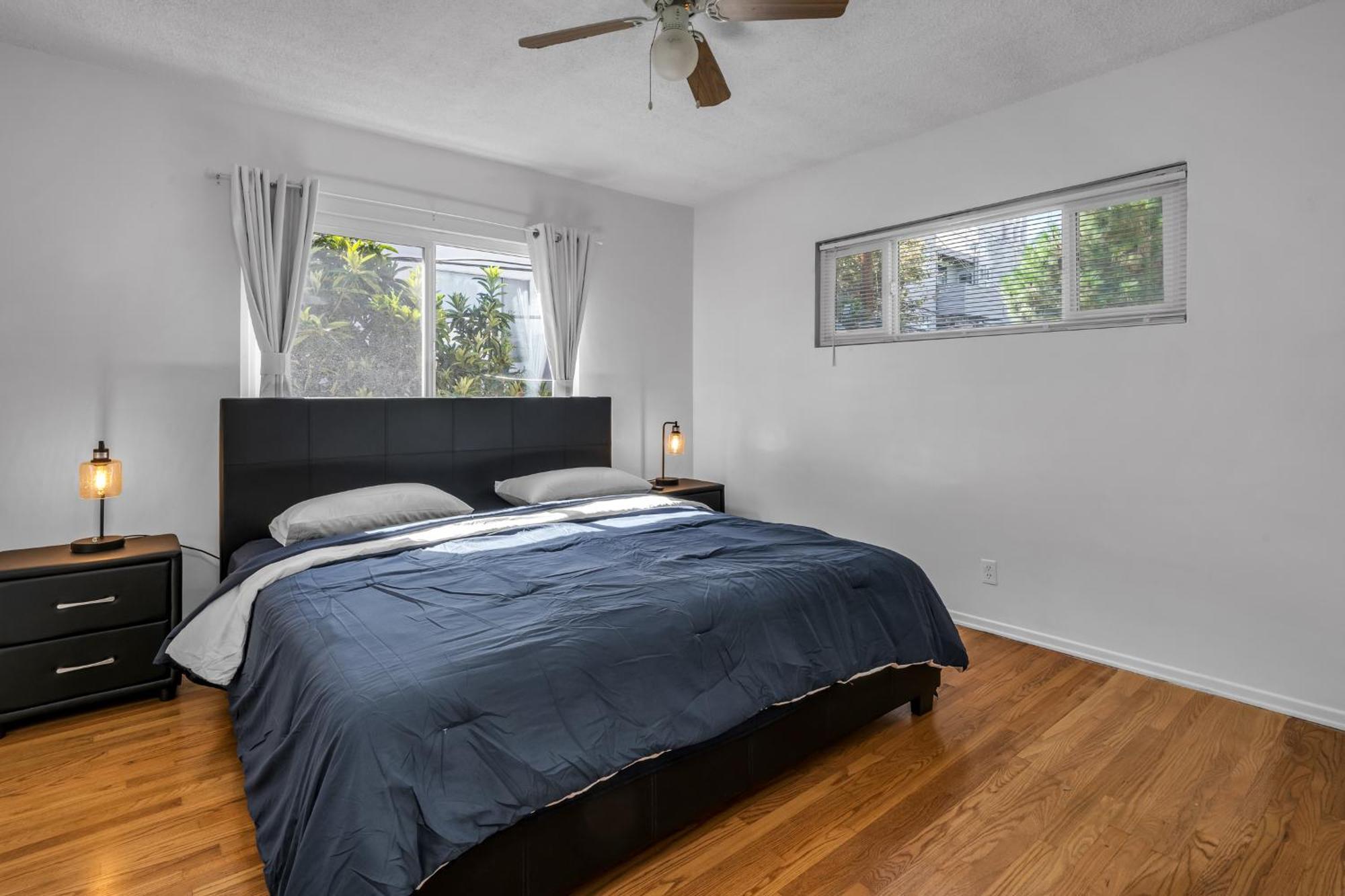 Appartement Prime Location 2 Bedroom And 2 Bathroom Retreat In Beverly Hills With Free Parking